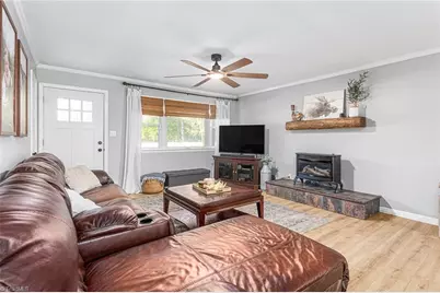 7358 Davis Country Road, Randleman, NC 27317 - Photo 9