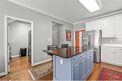 900 W Lexington Avenue, High Point, NC 27262 - Photo 17