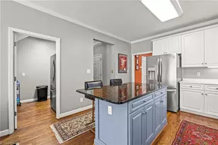 900 W Lexington Ave, High Point, NC 27262 - Photo 17