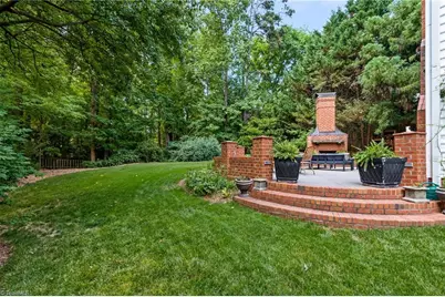 900 W Lexington Avenue, High Point, NC 27262 - Photo 5
