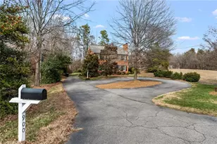 900 W Lexington Ave, High Point, NC 27262 - Photo 7
