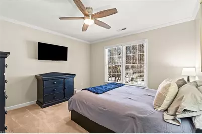 900 W Lexington Avenue, High Point, NC 27262 - Photo 41