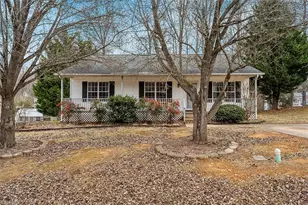 113 Falling Creek Dr, Thomasville, NC 27360 - Photo 31