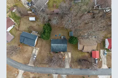 113 Falling Creek Drive, Thomasville, NC 27360 - Photo 5