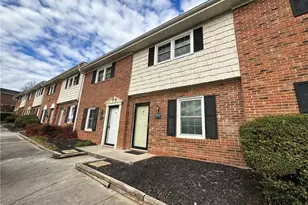 207 Northpoint Ave, High Point, NC 27262 - Photo 1