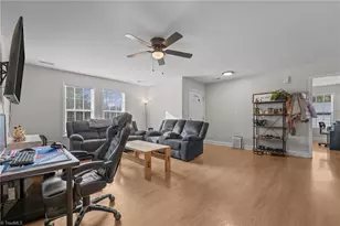 7686 Garrett Rd, Liberty, NC 27298 - Photo 5