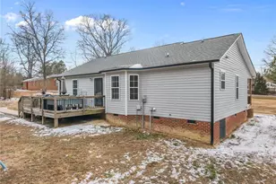 7686 Garrett Rd, Liberty, NC 27298 - Photo 25