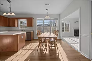 6405 Estes Ct, Greensboro, NC 27410 - Photo 11