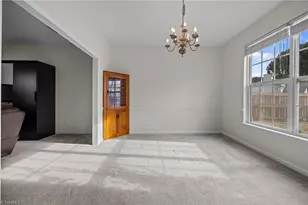 6405 Estes Ct, Greensboro, NC 27410 - Photo 7