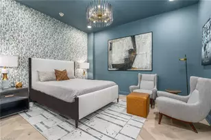 201 N Elm St, Greensboro, NC 27401 - Photo 9