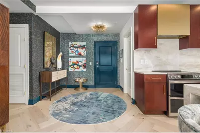 201 N Elm Street #1401, Greensboro, NC 27401 - Photo 5