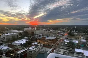 201 N Elm St, Greensboro, NC 27401 - Photo 17