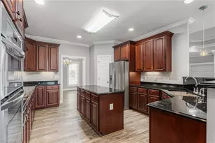 259 Lynne Terry Dr, Thomasville, NC 27360 - Photo 13