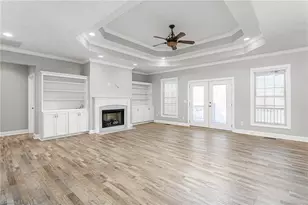 259 Lynne Terry Dr, Thomasville, NC 27360 - Photo 9