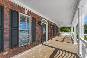 259 Lynne Terry Dr, Thomasville, NC 27360 - Photo 3