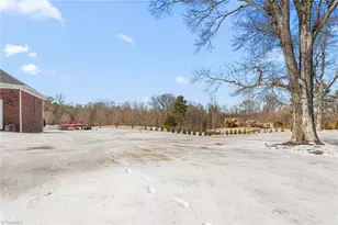 259 Lynne Terry Dr, Thomasville, NC 27360 - Photo 43