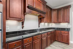 259 Lynne Terry Dr, Thomasville, NC 27360 - Photo 17