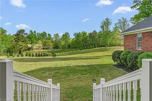 259 Lynne Terry Dr, Thomasville, NC 27360 - Photo 47