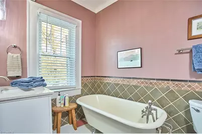 424 E Sprague Street, Winston-Salem, NC 27101 - Photo 25