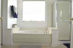 2202 McLaughlin Dr, Greensboro, NC 27406 - Photo 17