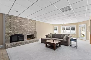 4200 Lupton Ct, High Point, NC 27262 - Photo 33