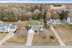 6120 Hickory Creek Rd, Winston-Salem, NC 27107 - Photo 23