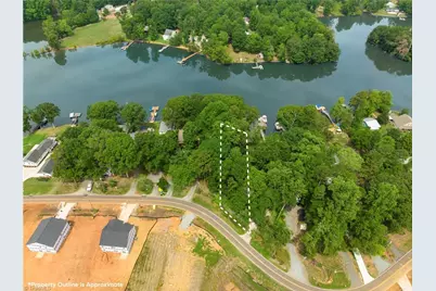 1349 Hickory Point Drive, Lexington, NC 27292 - Photo 3