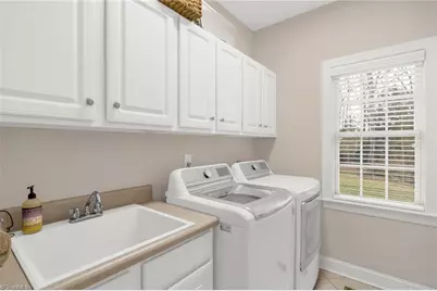 4506 Calabria Court, High Point, NC 27265 - Photo 23