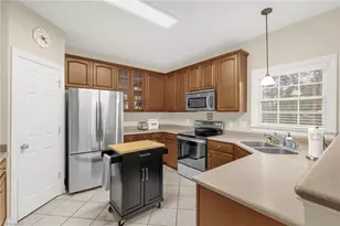 4506 Calabria Ct, High Point, NC 27265 - Photo 9