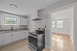 1509 Waverly St, High Point, NC 27265 - Photo 5