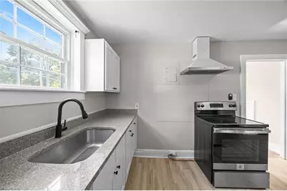 1509 Waverly Street #B, High Point, NC 27265 - Photo 7