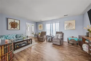 3913 Colony Ridge Ct, Jamestown, NC 27282 - Photo 7