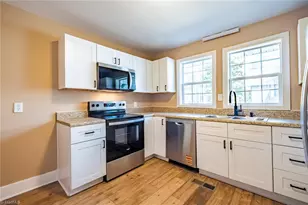 705 Carr St, High Point, NC 27262 - Photo 15