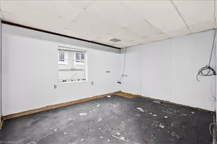 608 Summit Ave, Greensboro, NC 27405 - Photo 21