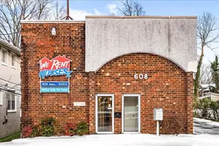 608 Summit Ave, Greensboro, NC 27405 - Photo 1