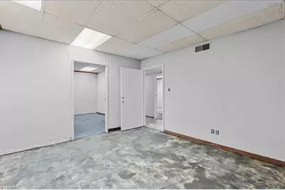 608 Summit Avenue, Greensboro, NC 27405 - Photo 31