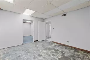 608 Summit Ave, Greensboro, NC 27405 - Photo 31