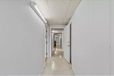 608 Summit Avenue, Greensboro, NC 27405 - Photo 3