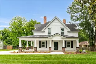 135 Dixon St, Asheboro, NC 27203 - Photo 1