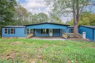 157 Cedar Point Dr, Mount Airy, NC 27030 - Photo 3