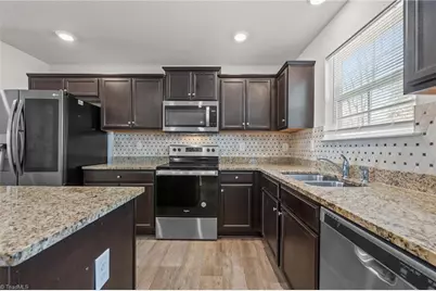 4734 Black Forest Drive, Greensboro, NC 27405 - Photo 11