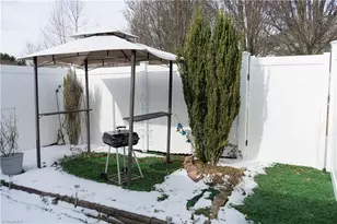 204 Caswell Kern Rd, Kernersville, NC 27284 - Photo 19