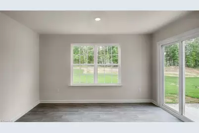 1534 Hamilton Hills Drive, Greensboro, NC 27406 - Photo 11