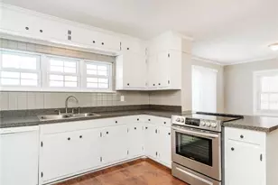 812 Springwood Ave, Gibsonville, NC 27249 - Photo 9