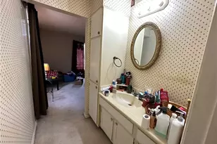 1740 N Hamilton St, High Point, NC 27262 - Photo 23