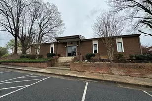 1740 N Hamilton St, High Point, NC 27262 - Photo 23