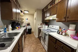 1740 N Hamilton St, High Point, NC 27262 - Photo 7