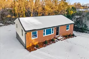 301 Lindbergh St, Winston-Salem, NC 27104 - Photo 33