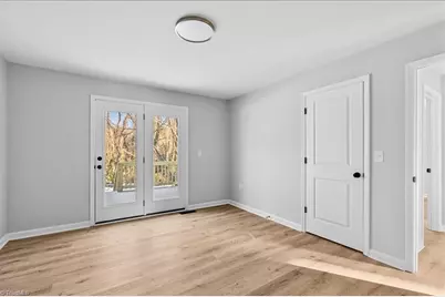 301 Lindbergh Street, Winston-Salem, NC 27104 - Photo 21