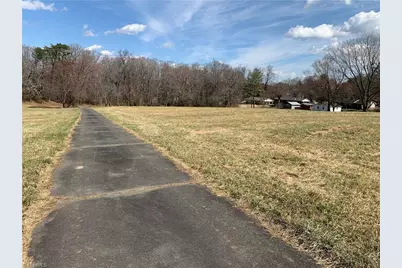 00 W King Street, King, NC 27021 - Photo 3